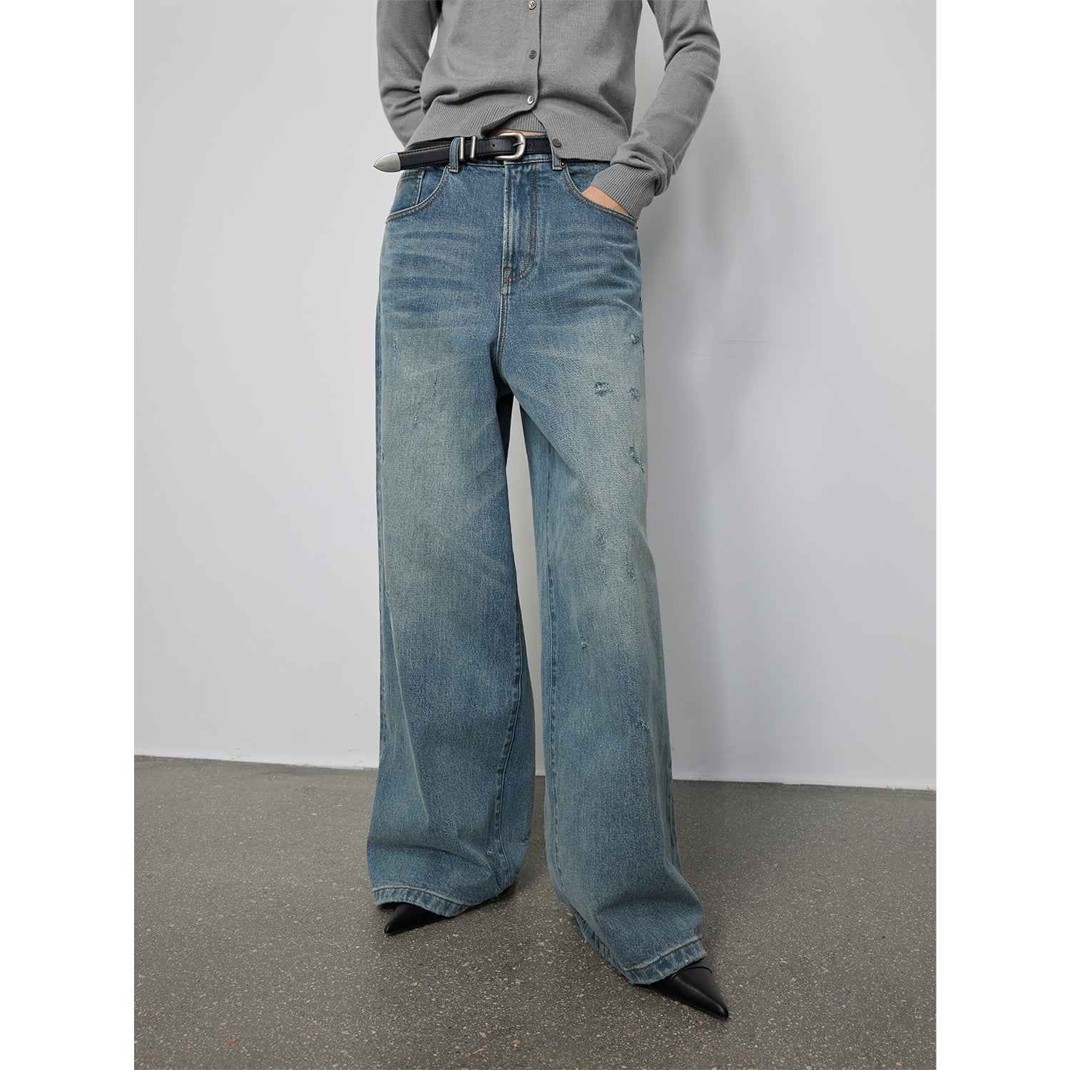 90 Street Distressed Washed Retro Jeans | Maison Élvorain