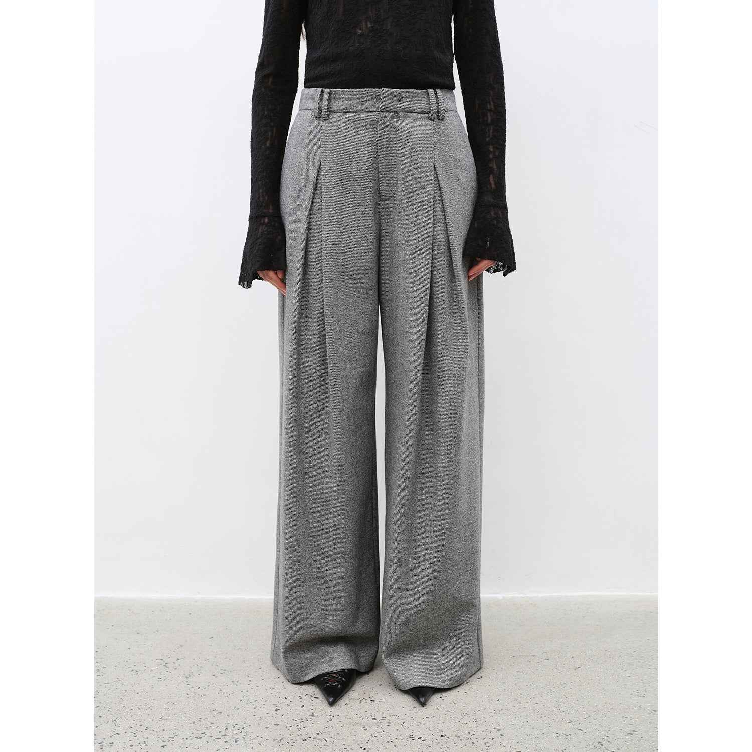 Firelady Fur City Stroll Wool Wide-Leg Pleated Trousers for women, casual and relaxed wool-blend, double-pleated, autumn-ready pants.