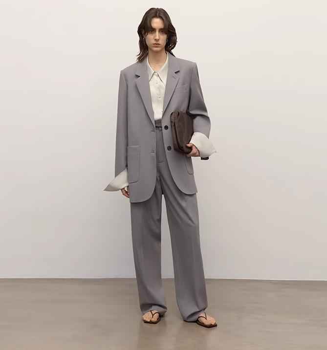 Heavy fine twill worsted wool, asymmetrical collar design, basic classic two-button suit-0
