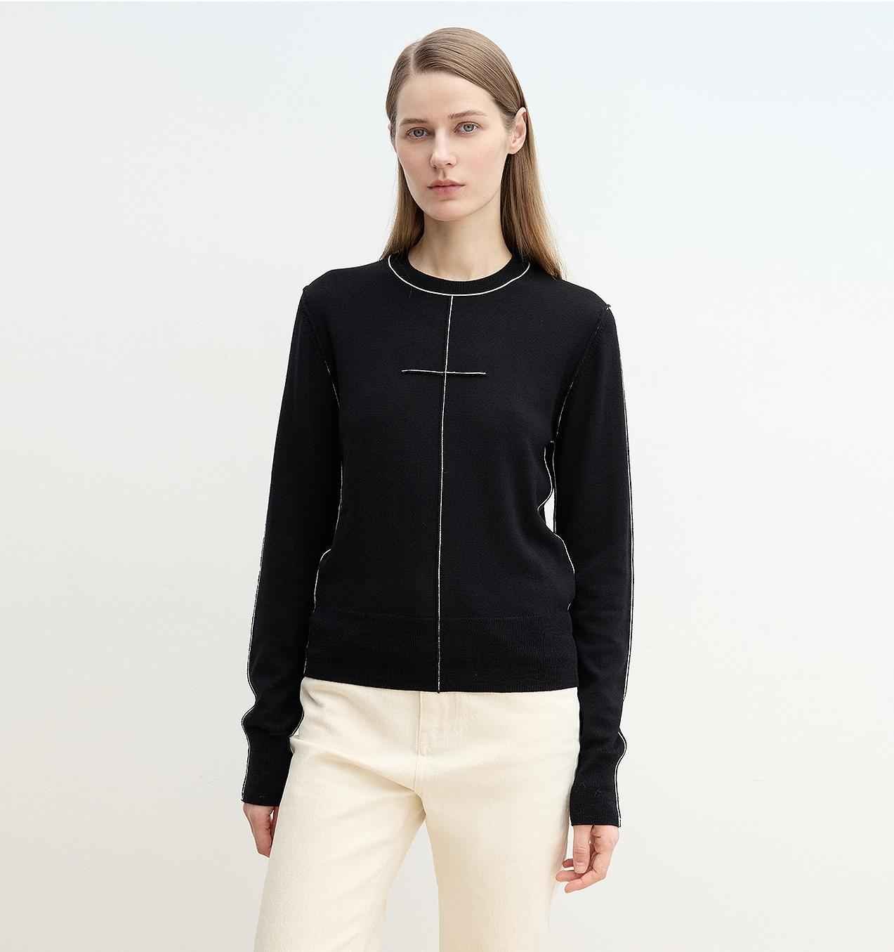 Firelady Fur wool knit top with contrast stitch, short-sleeve, skin-friendly, cozy knitwear by Maison Beaumont