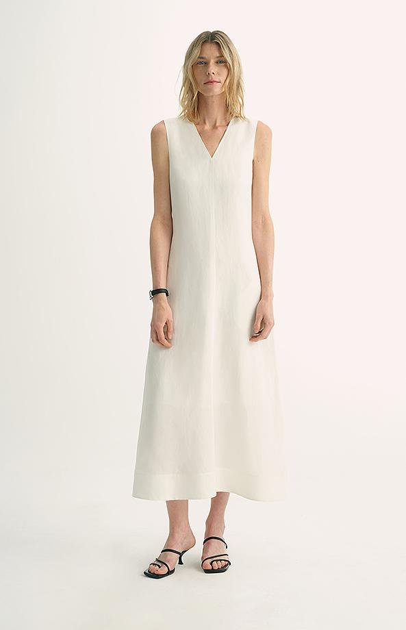 Firelady Fur women's sleeveless V-neck A-line dress with lightweight, textured cupro linen fabric and anti-wrinkle design.