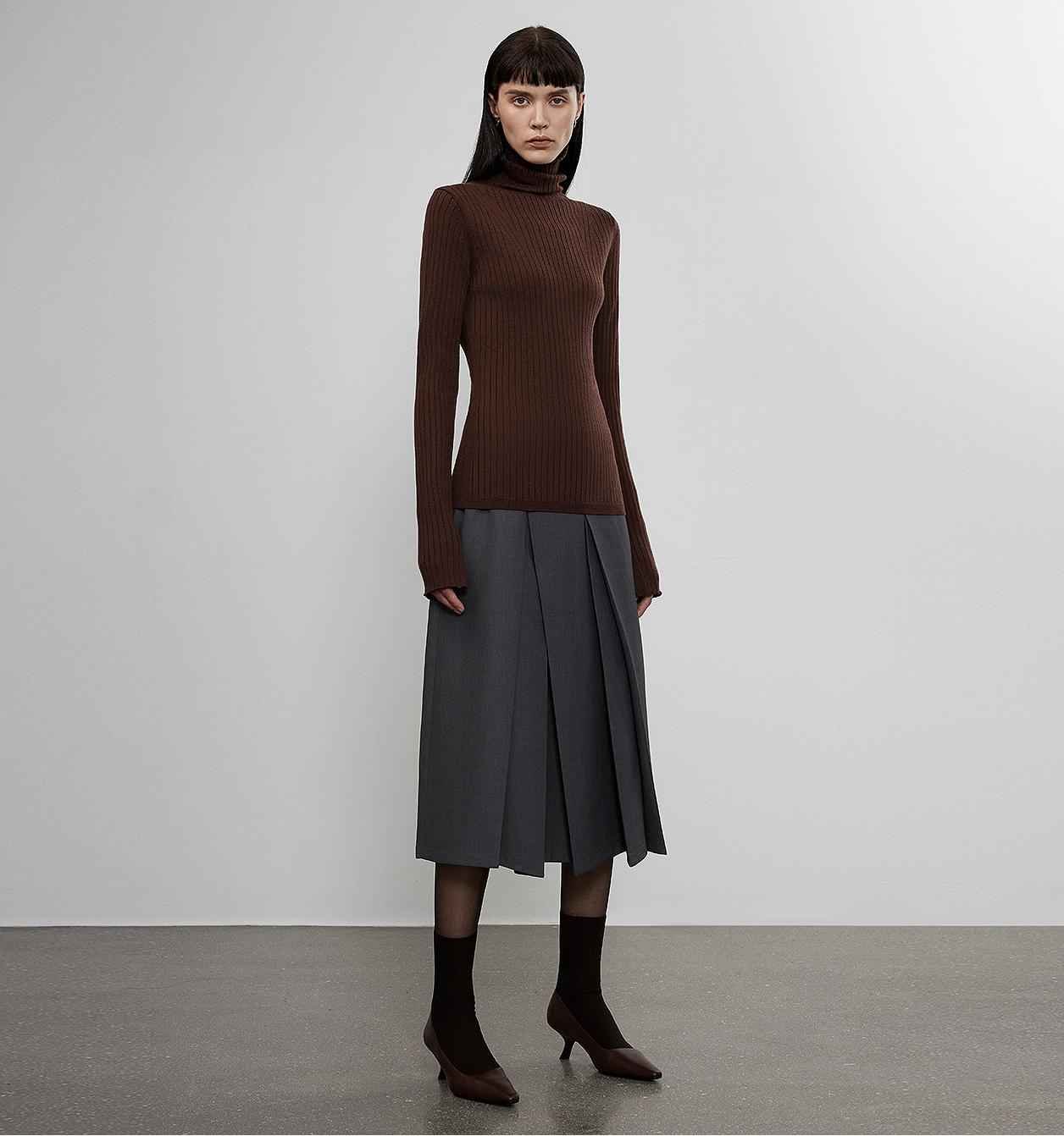 Firelady Fur Moonlight Essence Wool Knitted Shirt for women, slim-fit top with wool pile collar and machine washable design.
