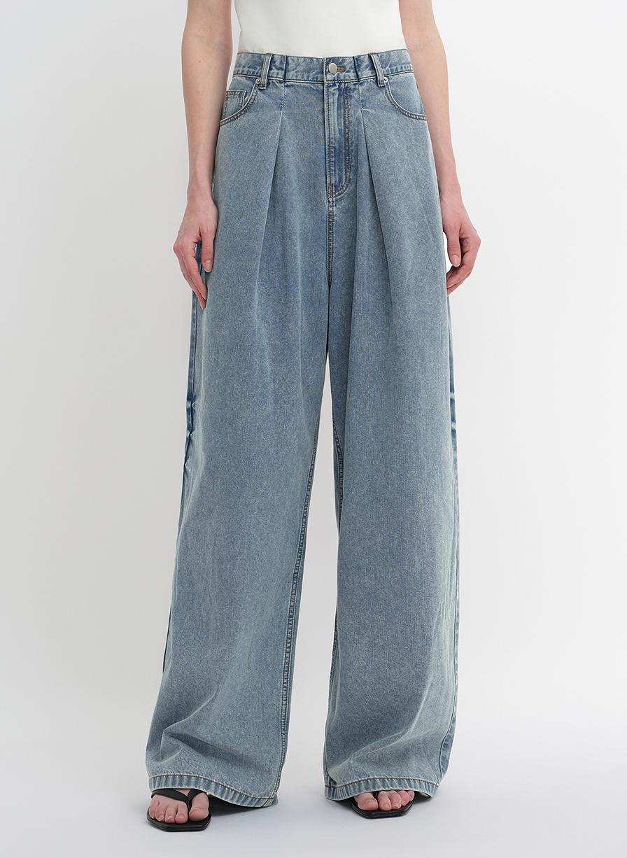 Soft Tencel Cotton Light Structure Pleated Loose Straight Wide Leg Jeans for Women-1