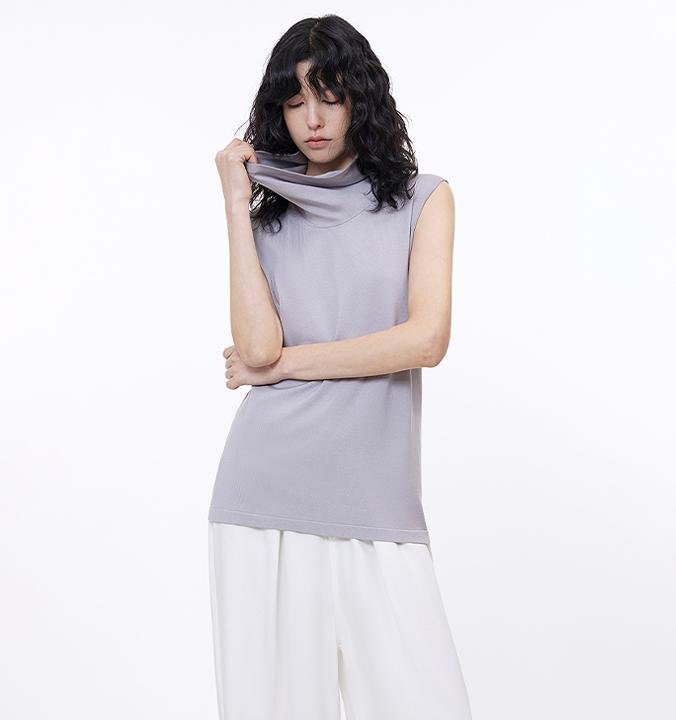 Firelady Fur sleeveless knitted vest with a high collar, made from triacetate and mixed Tencel fabric, stylish and lightweight.
